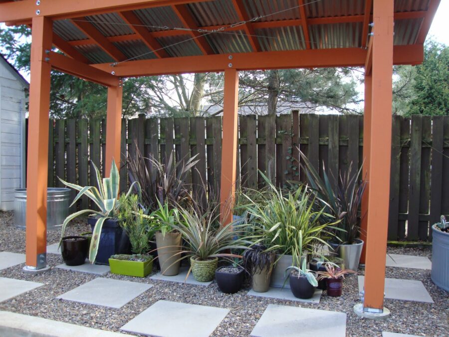 The Shade Pavilion Which Becomes a Greenhouse