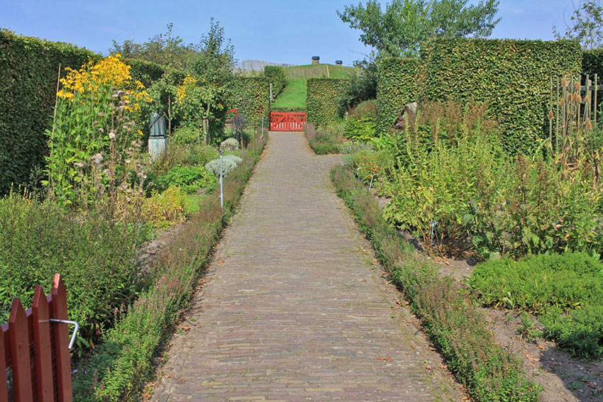 Muiderslot Gardens