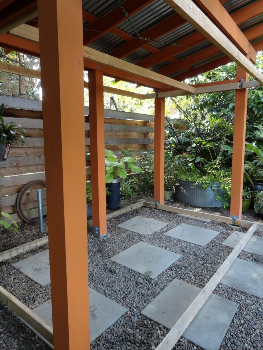 The Shade Pavilion Which Becomes a Greenhouse